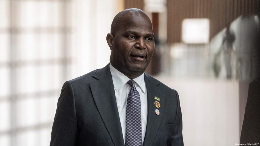 Chapo Enaltece Resiliência do Povo Moçambicano em Mensagem de Fim de Ano