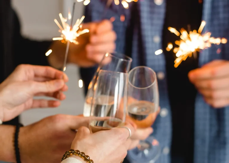 Governo concede tolerância de ponto na tarde de 31 de Dezembro e durante todo o dia 2 de Janeiro