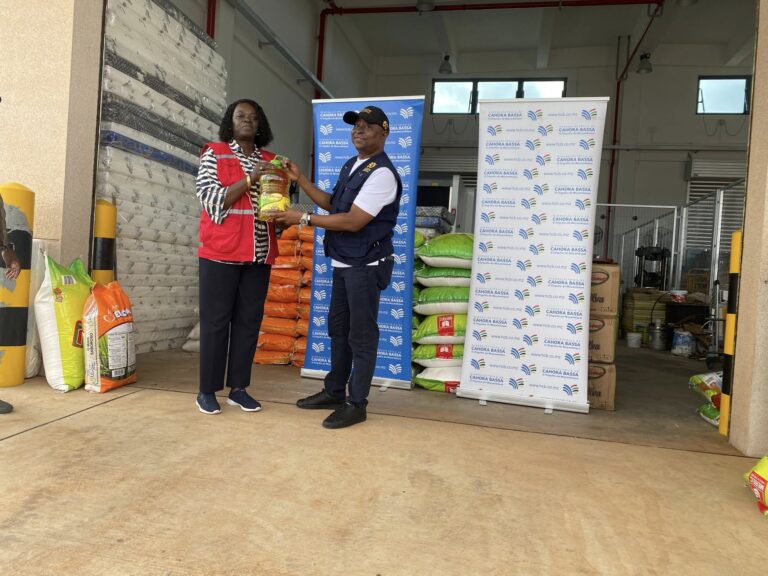 HCB apoia vítimas das inundações com bens essenciais e meios aéreos ao INGD