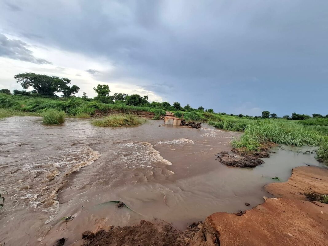 Inundações destroem mais de 92 mil hectares e afectam 57 mil famílias quase em todo o País