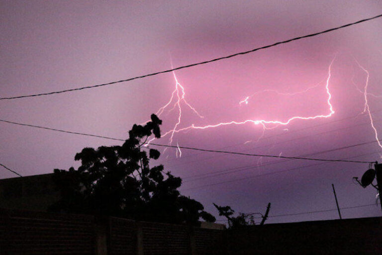 Descargas atmosféricas provocam seis vítimas mortais em Tete