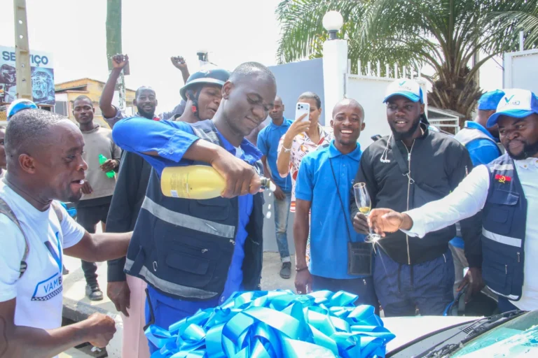 Vambazar entrega prémios e reforça compromisso com a valorização do capital humano