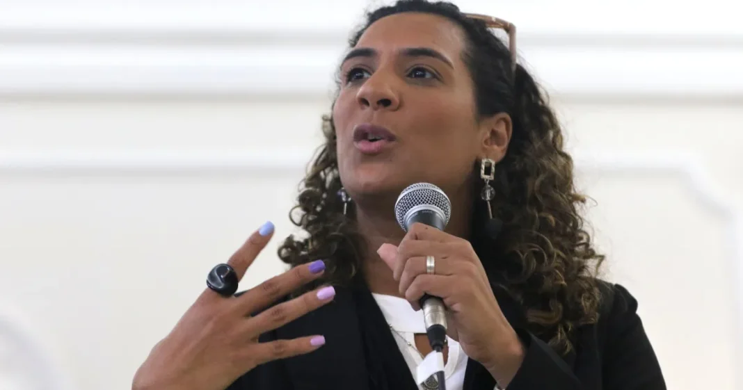 Anielle Franco confirma que deixará ministério e alinhará saída com Lula