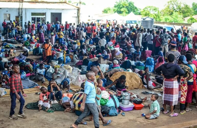 Angola envia 75 toneladas de bens essenciais e medicamentos para apoiar Moçambique