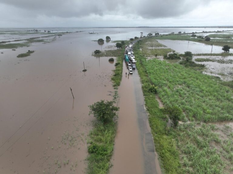 Inhambane regista ruptura de stock de produtos de primeira necessidade e de combustíveis – Rádio Moçambique