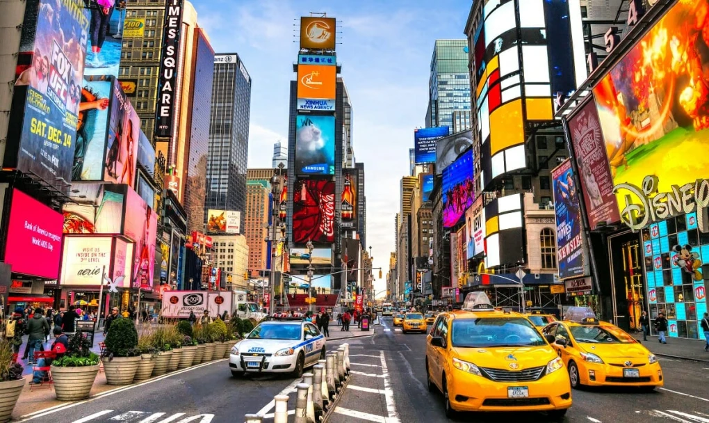 Cristiano Ronaldo coloca à venda mansão de luxo em Cascais por falta de privacidade