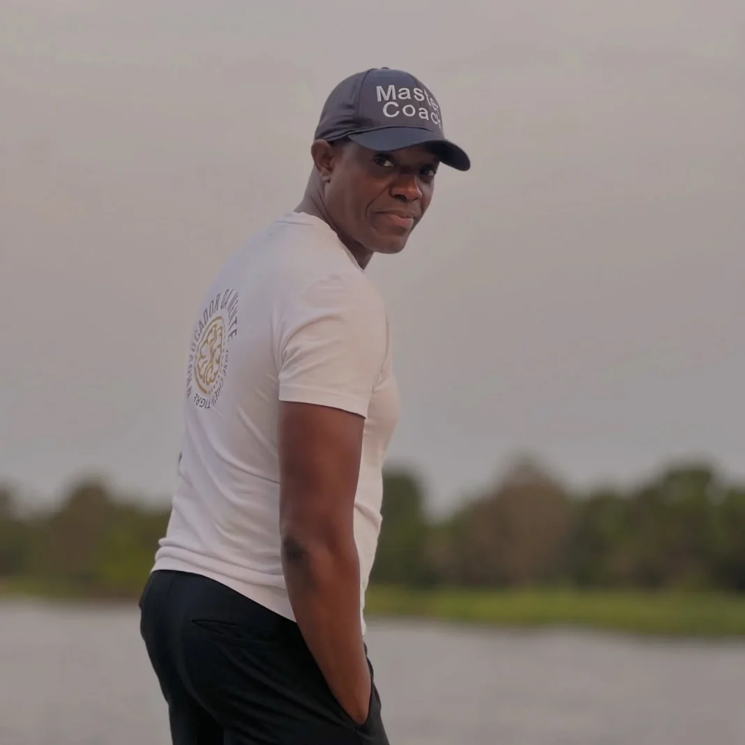 “Queres ensinar-me a mudar de vida, mas vieste de kupapata”: Tigre Chieta critica palestrantes com discursos motivacionais desconectados da realidade – PlatinaLine