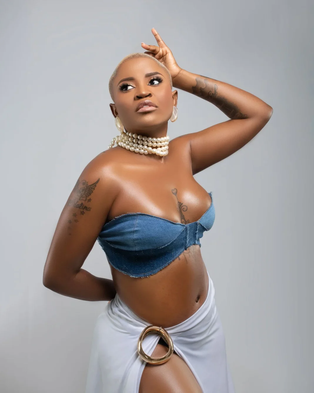 Samara Panamera esclarece reacção após gravidez ser divulgada pela imprensa: “Não queria que fosse assim exposta tão rapidamente” – PlatinaLine