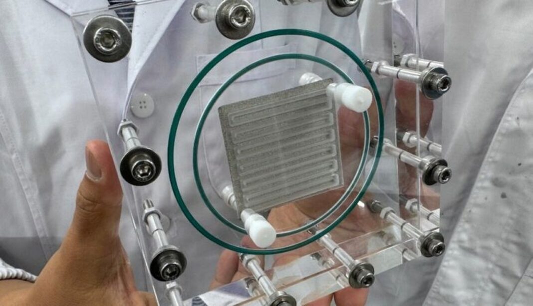 Austrália Desenvolve Máquina Que Transforma CO₂ em Combustível Para Aviões