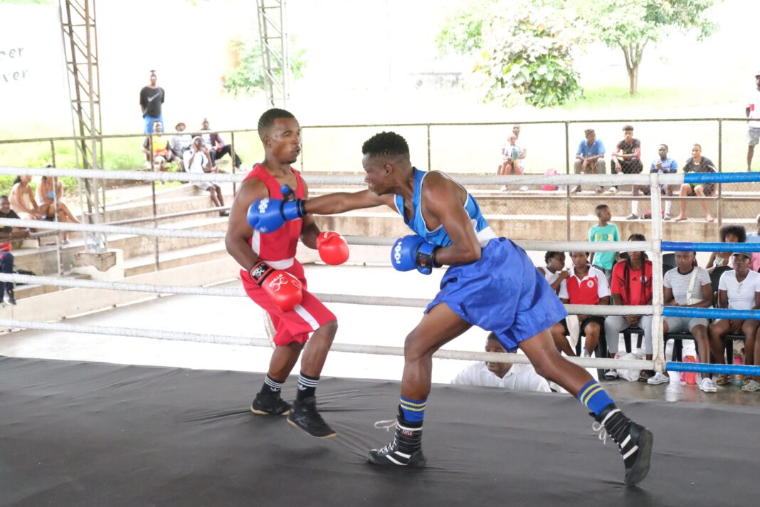 CIDADE DE MAPUTO: Conhecido hoje campeão de boxe