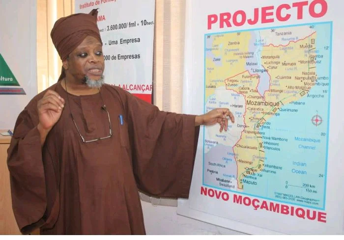 Yacub Sibindy defende “desfrelimização” de Daniel Chapo para liderar Diálogo Nacional Inclusivo