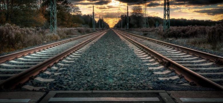 Ministro dos Transportes anuncia plano da ferrovia que ligará todo o país