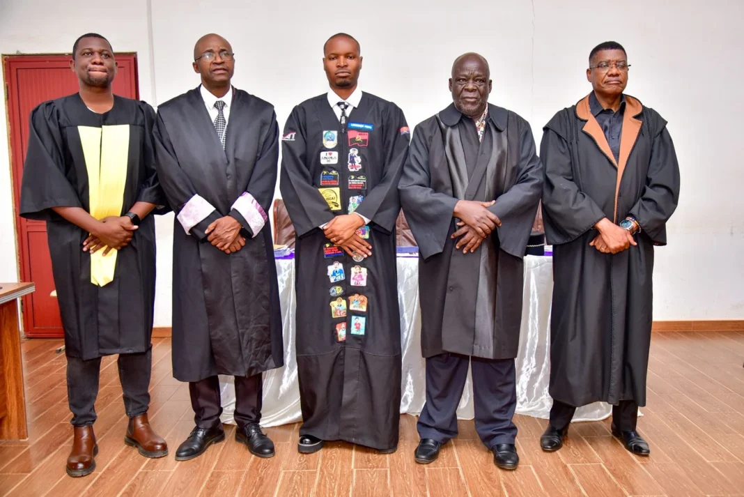 Académico angolano aprovado com distinção em prova pública – PlatinaLine