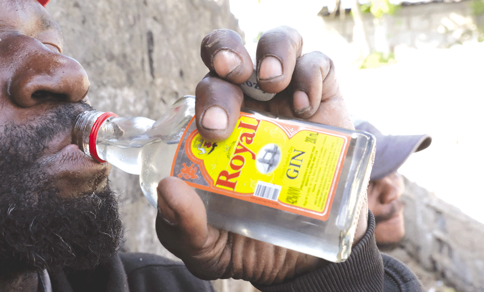 Preço de “xivotxongo” subiu mas a farra continua – Jornal Domingo | Compromisso com os factos