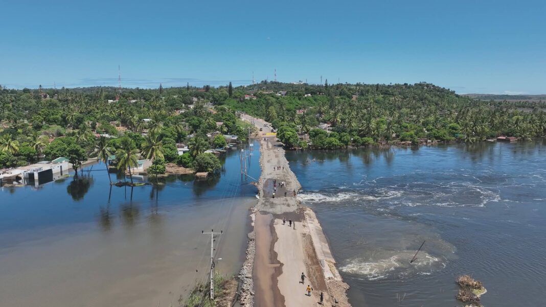 Novamente interrompido o trânsito rodoviário Estrada N1 na Baixa de Xai-Xai – Rádio Moçambique