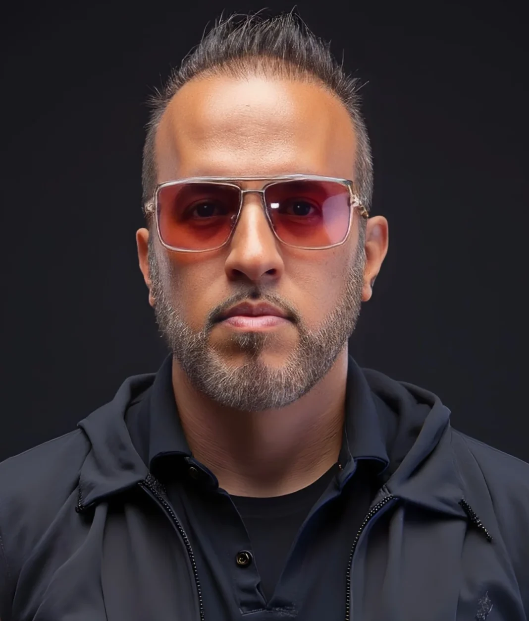 “Eu sou contra muitas exposições que eu vejo aí”: DJ Malvado critica excesso de exposição de relacionamentos