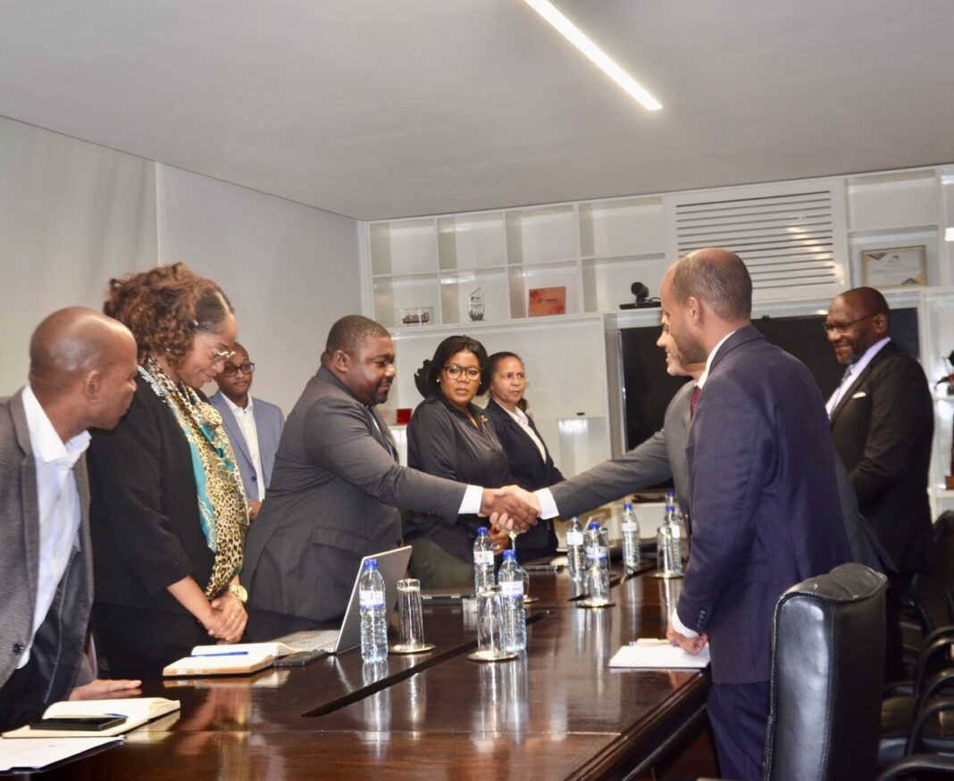 Governos de Moçambique e Emirados Árabes Unidos Debatem Protecção de Investimentos