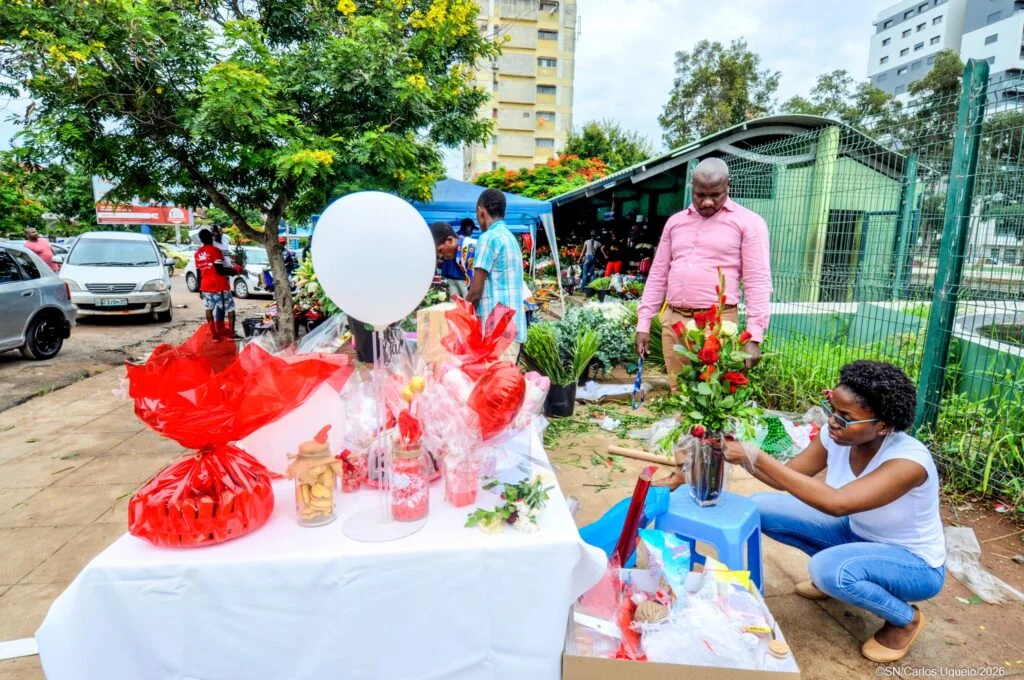 Maputo “vestiu-se” de amor no Dia dos Namorados – Portal Afroline