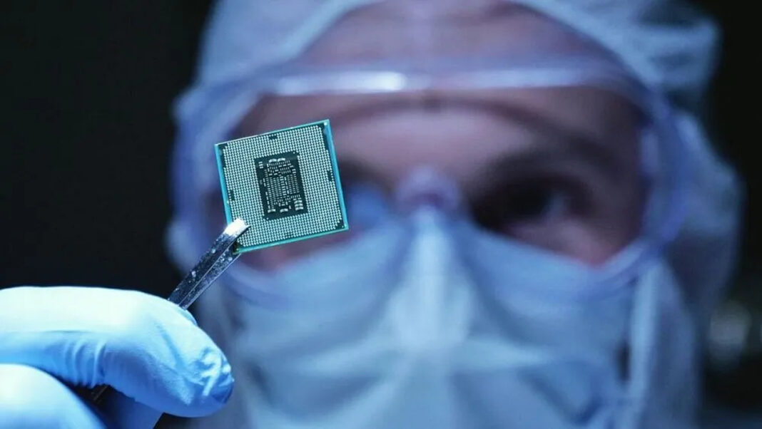 Pesquisadores do Irão Criam Chip de IA Capaz de Tomar Decisões Sem Conexão à Nuvem