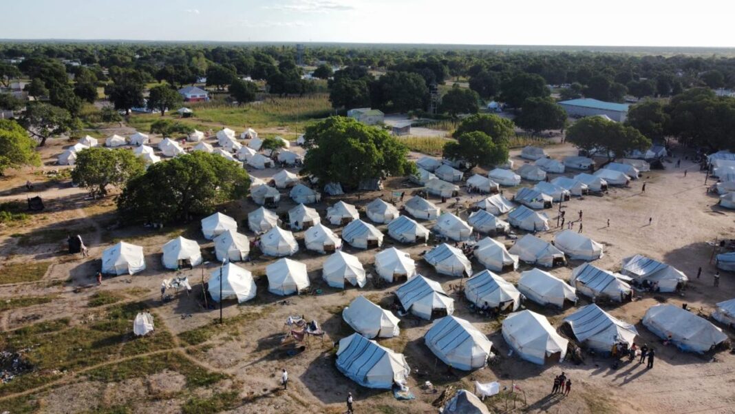 Gaza: UNICEF entrega mais de 250 tendas para escolas destruídas pelas cheias – Rádio Moçambique